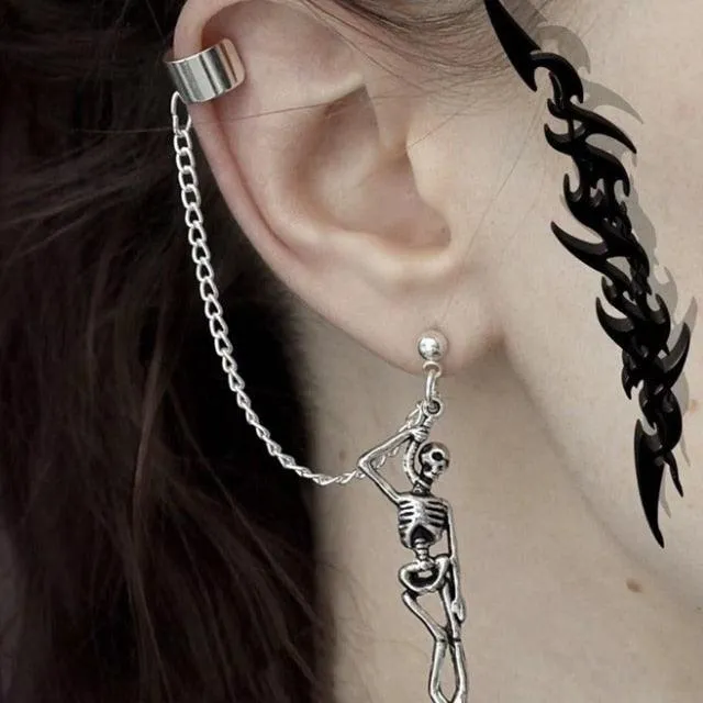 Gothic Punk Skull Grunge Stud Earrings