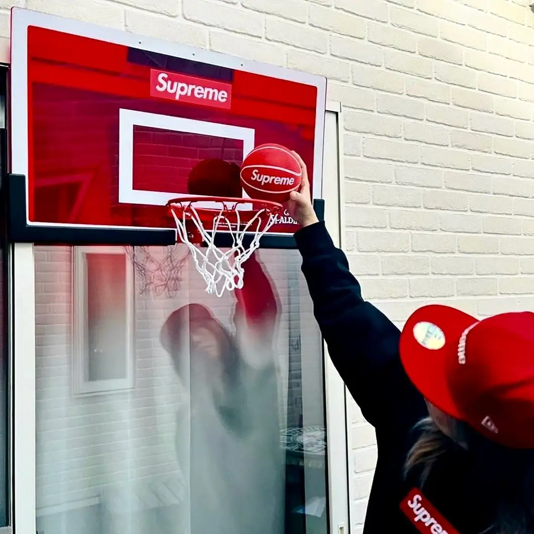 Supreme x Spalding Mini Basketball Hoop